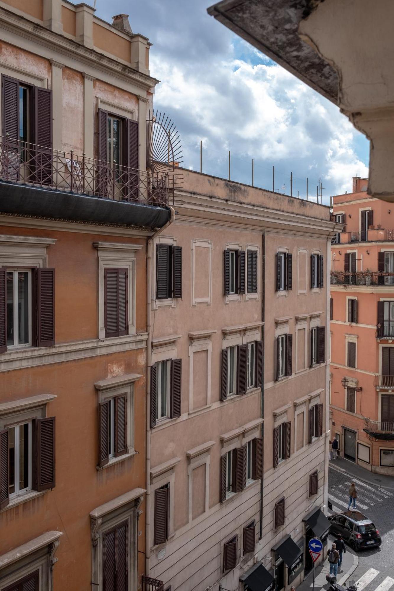 Via Francesco Crispi Private Apartment Rom